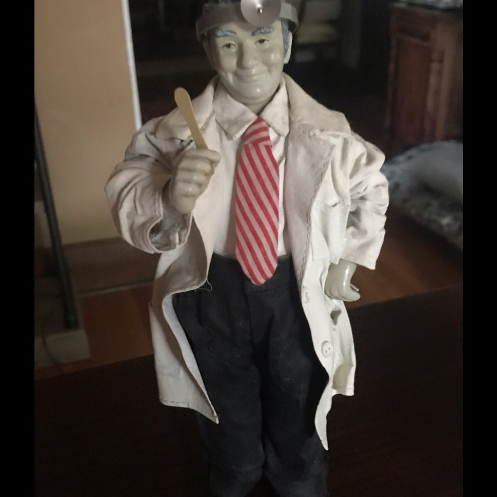 COPY - “Clothtique”Limited Édition Doctor Figurine